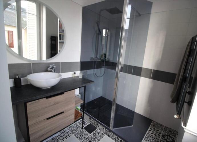 Appartement De Charme En Plein Coeur De Nevers Exterior foto